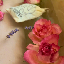 Load image into Gallery viewer, Bath Tea - Ritual Rose
